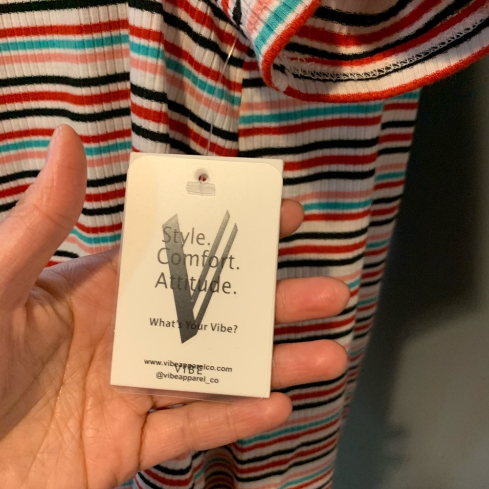 Vibe Striped top with Buttons - Picture 5 of 7